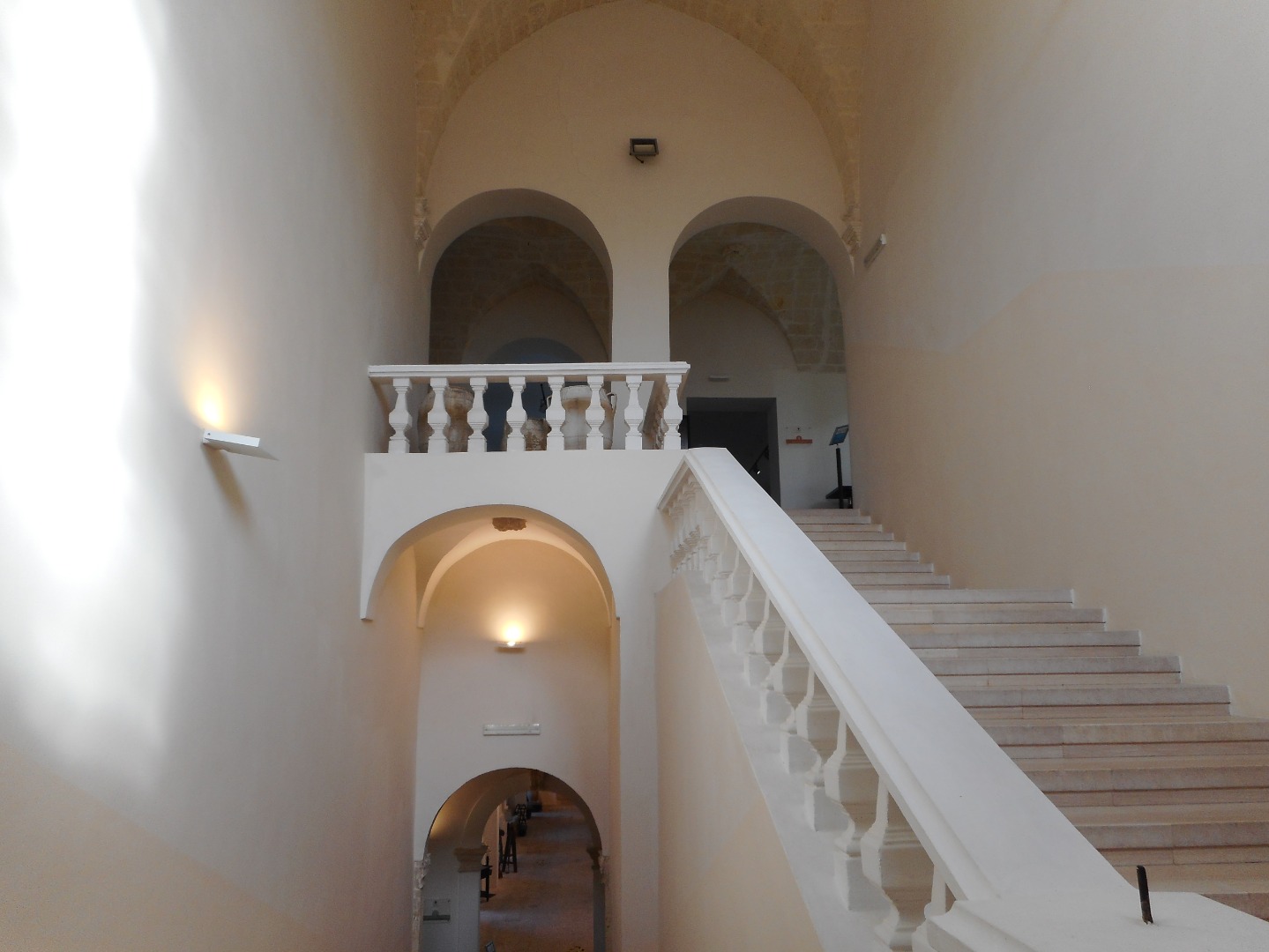 Foto 17 Polo Museale scalinata Piano 1
